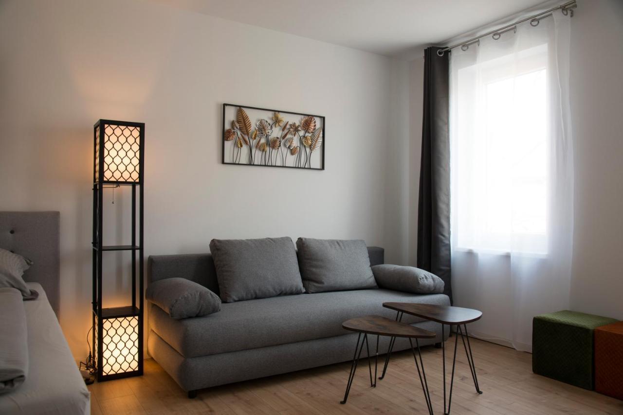 Schoene Grosse Ferienwohnung 79M2 Und 2 Baeder, Zentrumnah, 2Og Erfurt Zewnętrze zdjęcie