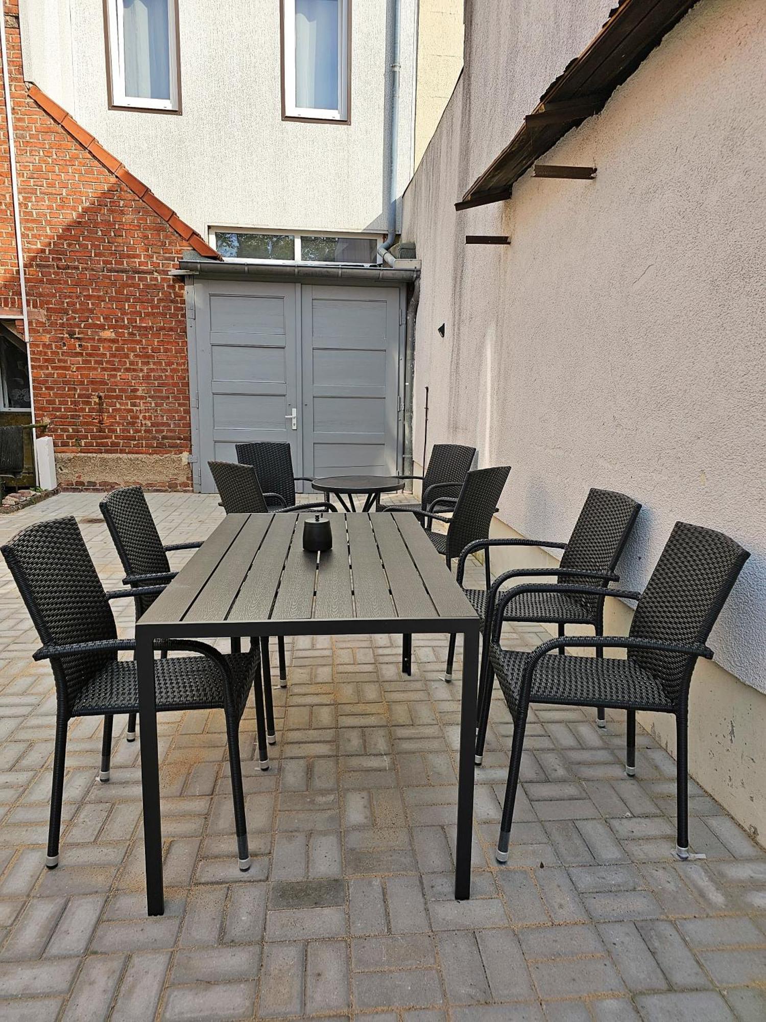 Schoene Grosse Ferienwohnung 79M2 Und 2 Baeder, Zentrumnah, 2Og Erfurt Zewnętrze zdjęcie